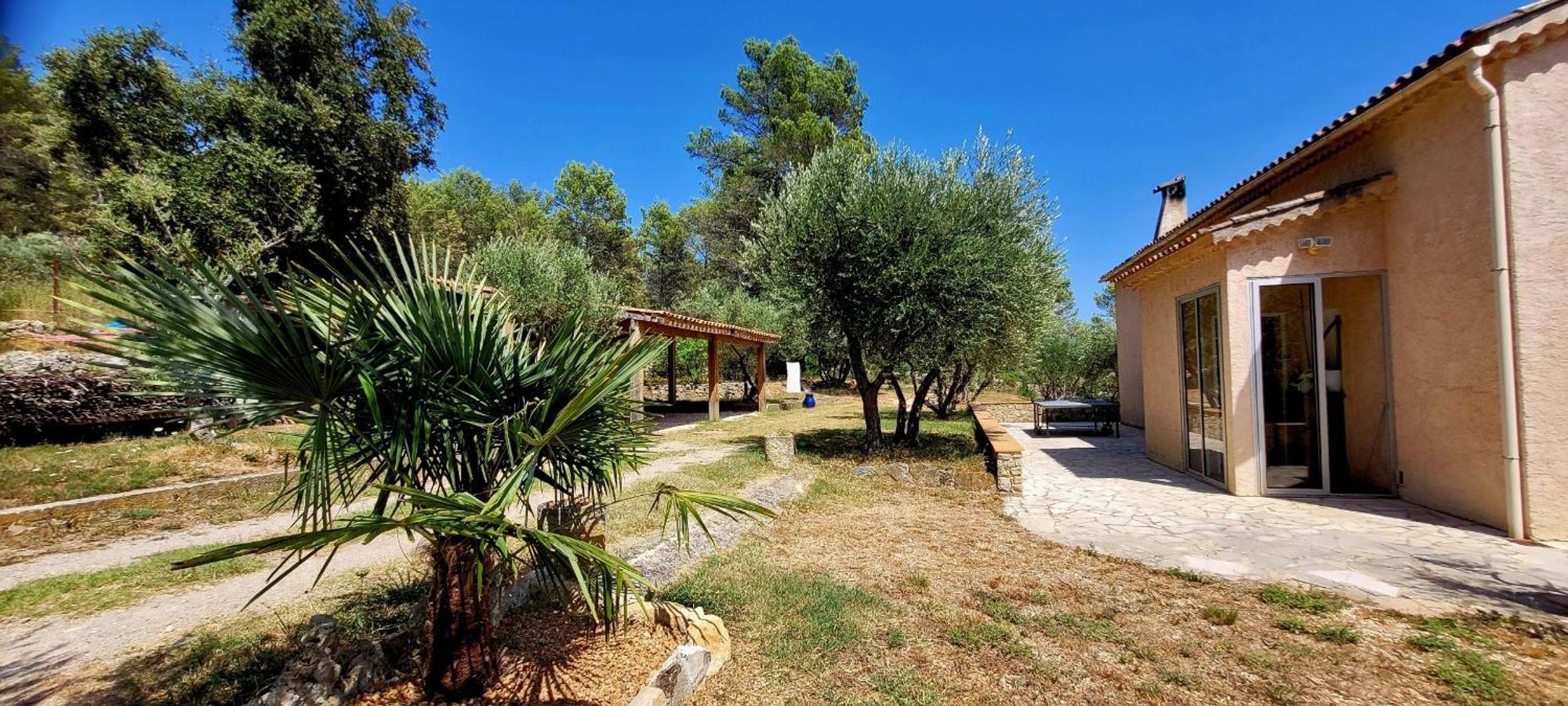 Au Petit Bonheur Villa Carnoules  ภายนอก รูปภาพ